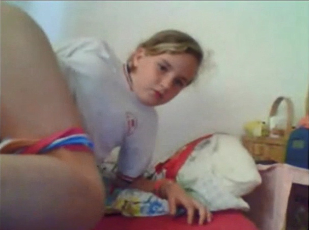 国外的小萝莉真骚